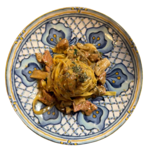 Tagliatelle Salsiccia e Funghi Porcini